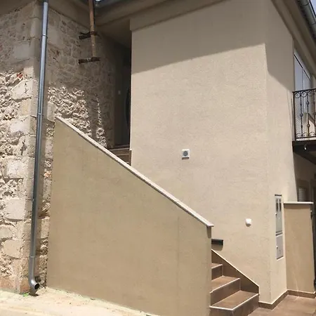 Tonka Apartmán *
