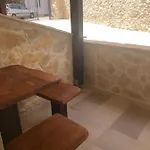 Tonka Apartment *