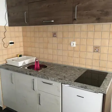 Tonka Apartment *